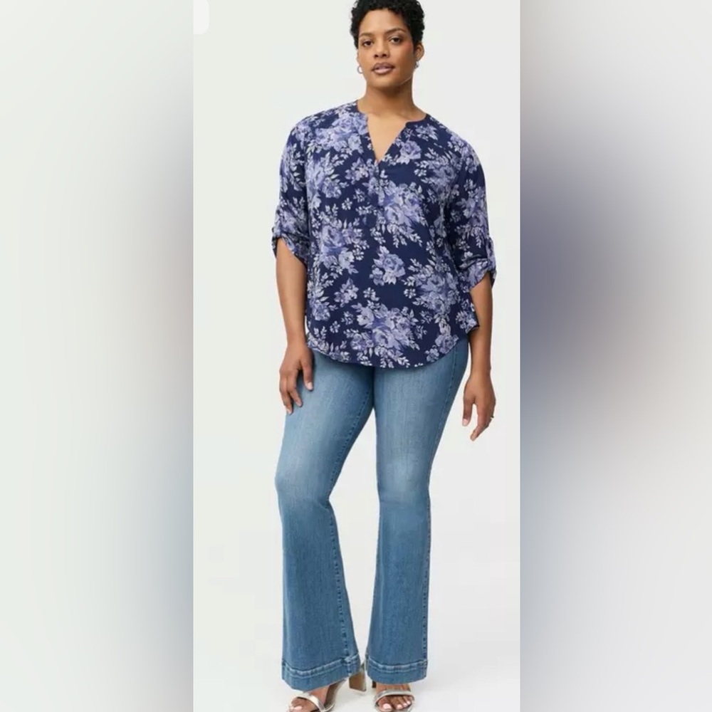 TORRID HARPER Ivy Blue Floral Roses Challis Woven Blouse Top Plus Size 4x